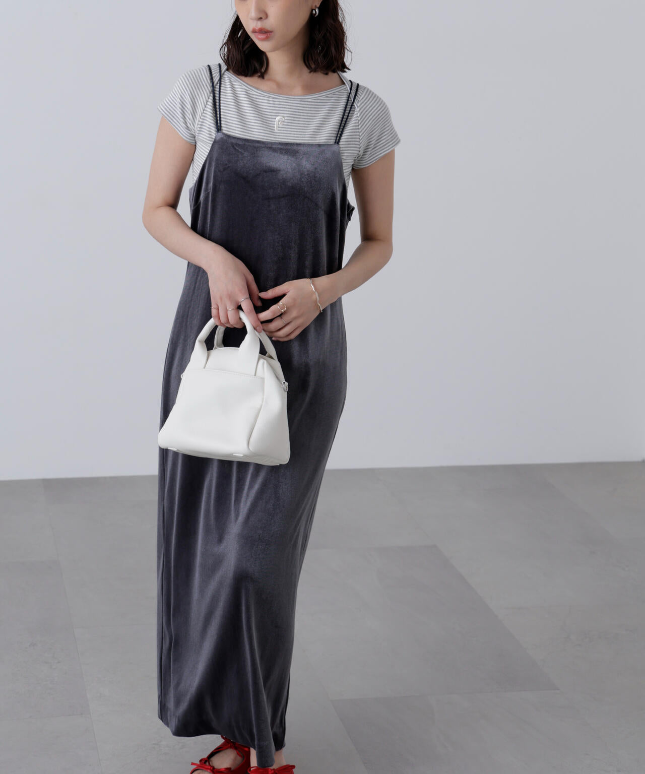 2ストラップベロアキャミワンピース