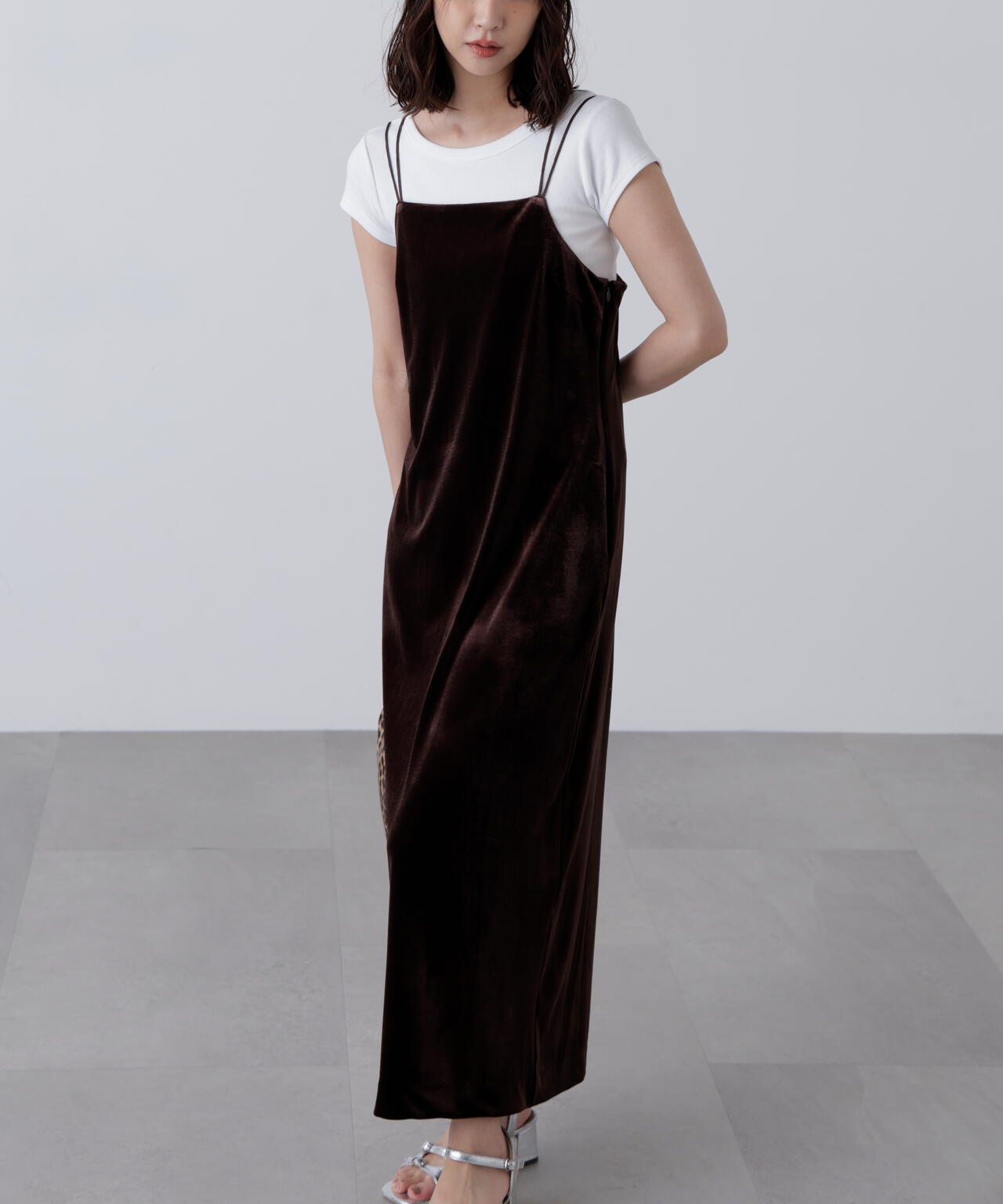 2ストラップベロアキャミワンピース
