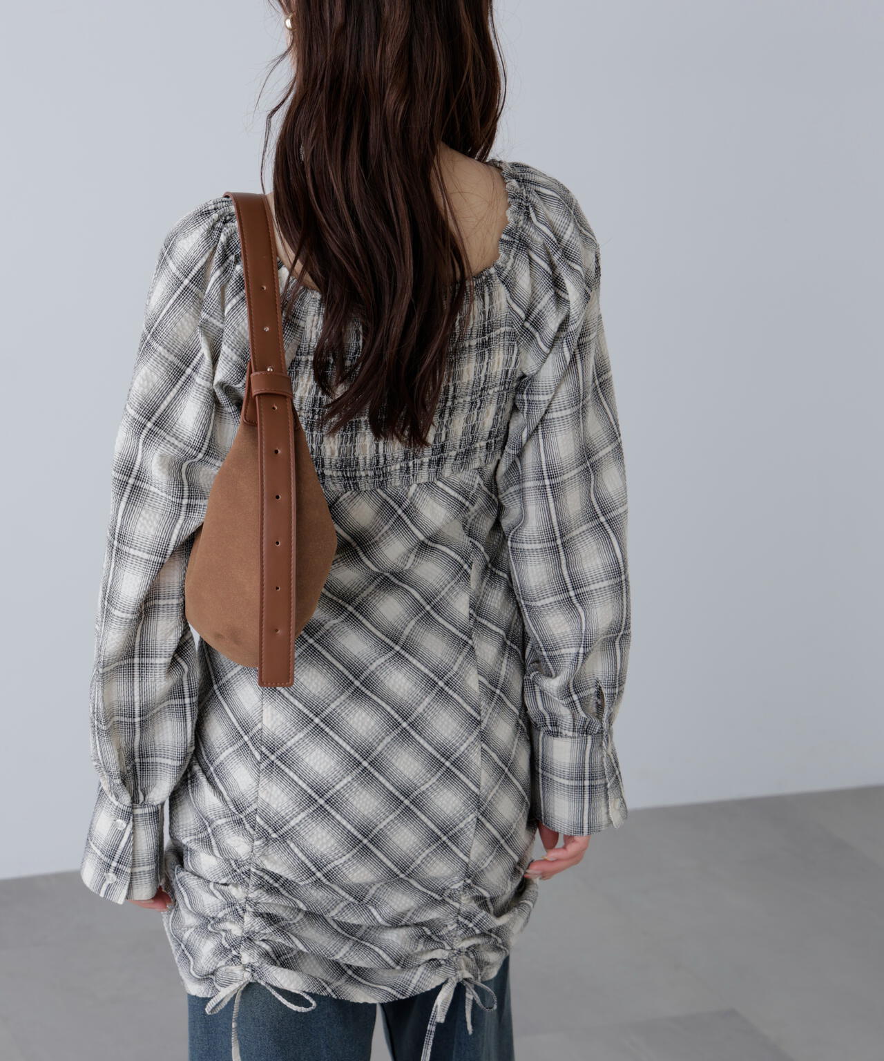 シャーリングチェックミニワンピース ブラウン フリーサイズ 半袖