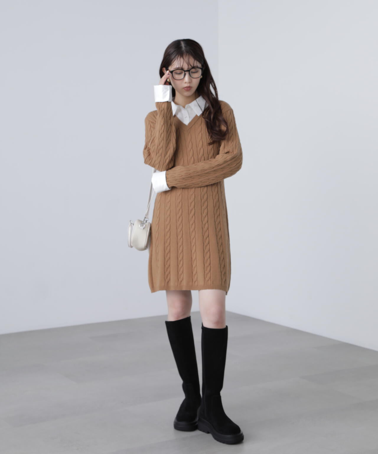 レイヤード風ケーブルニットミニワンピース