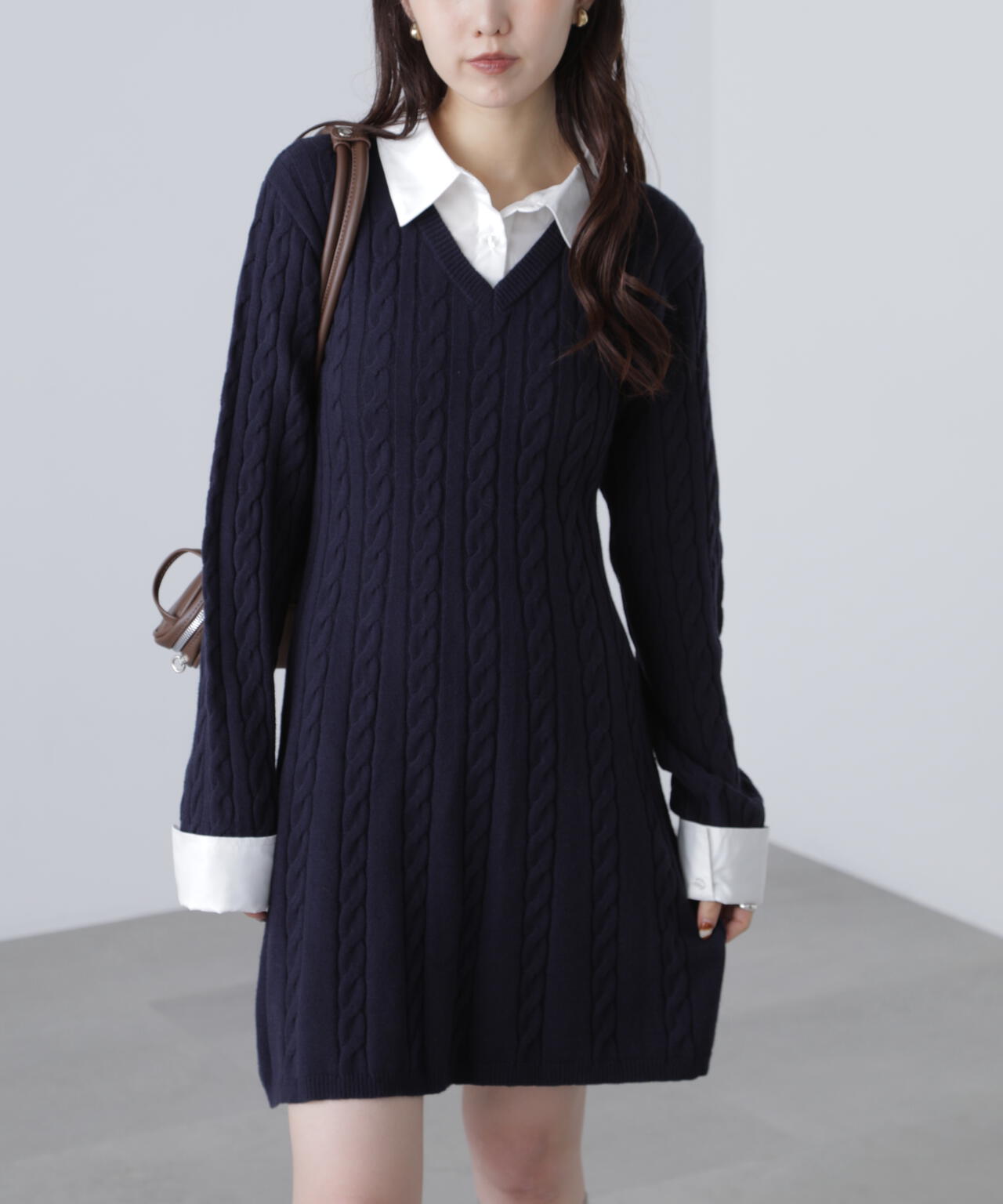 レイヤード風ケーブルニットミニワンピース