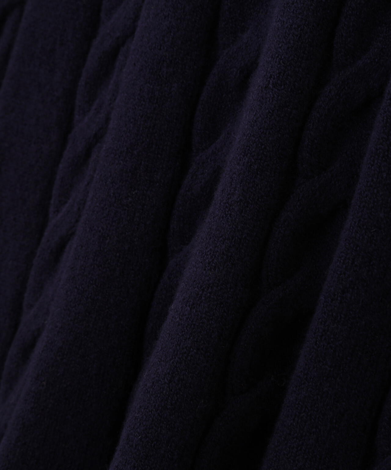 レイヤード風ケーブルニットミニワンピース