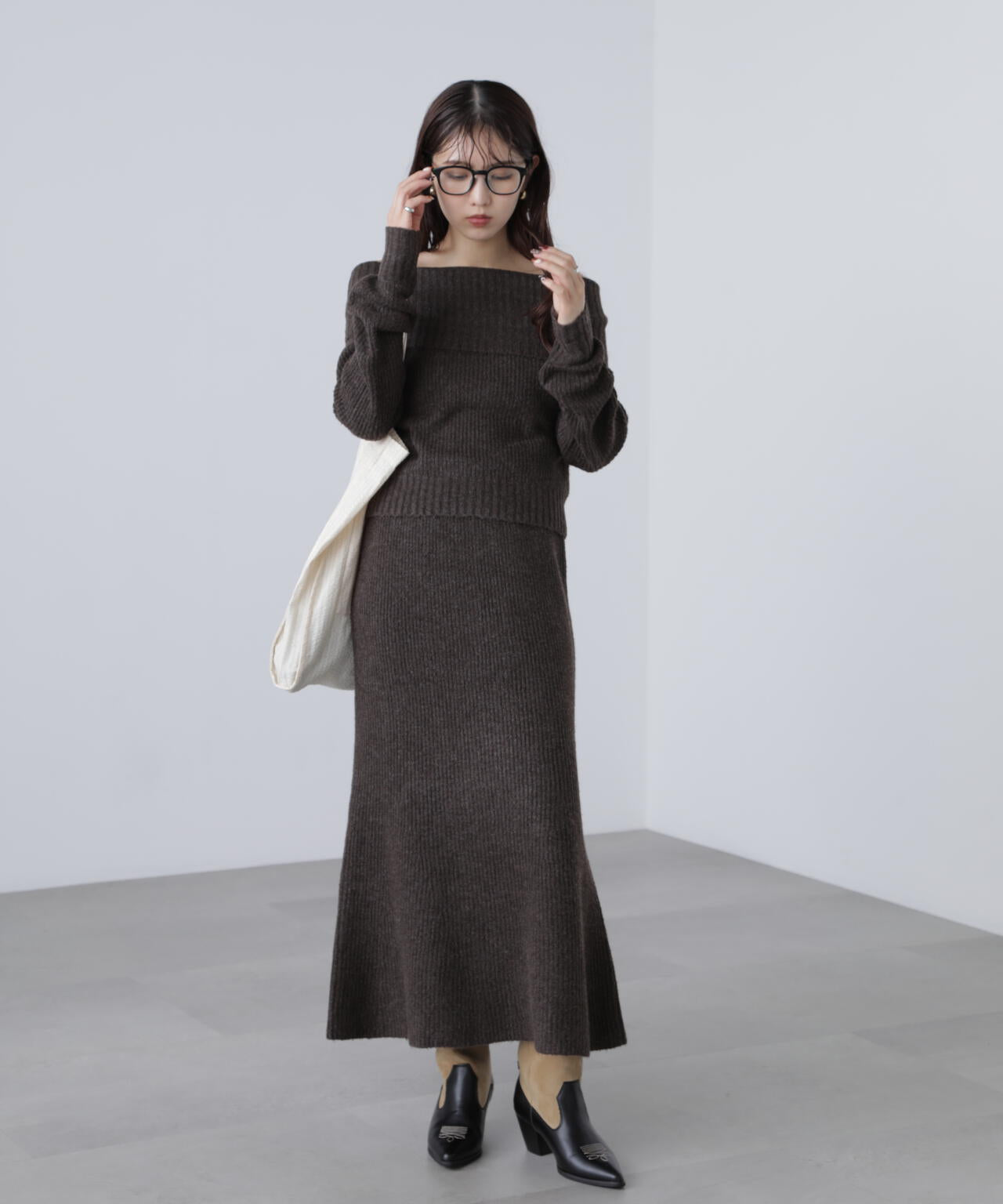 オフショルニットマーメイドスカートセットアップ