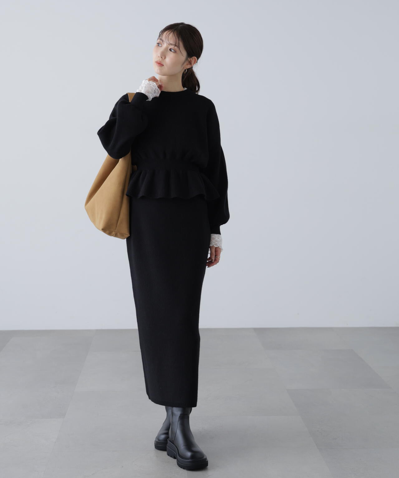 ペプラムニットセットアップ | FREE'S MART（フリーズマート