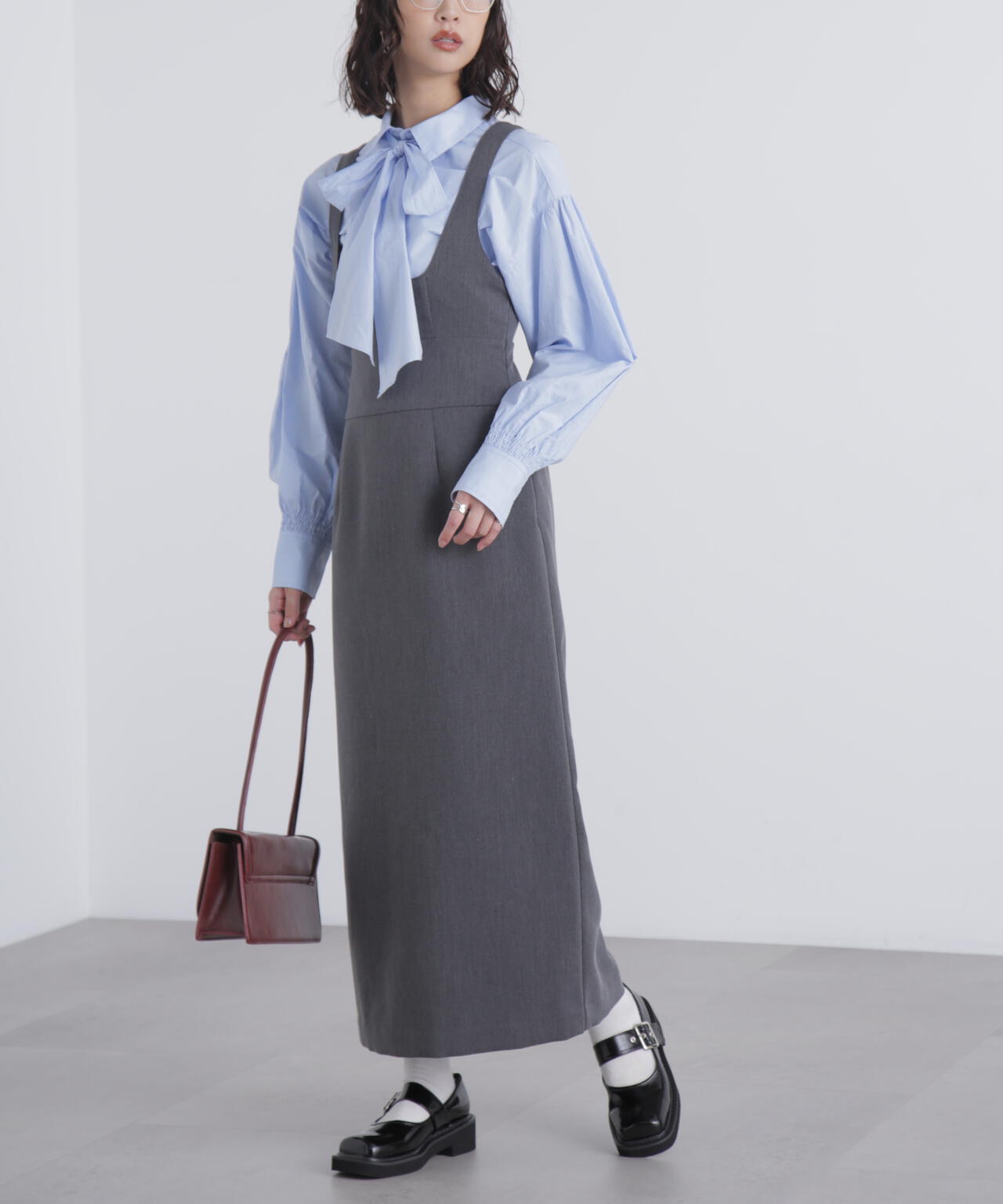 スクープネックマキシジャンパースカート