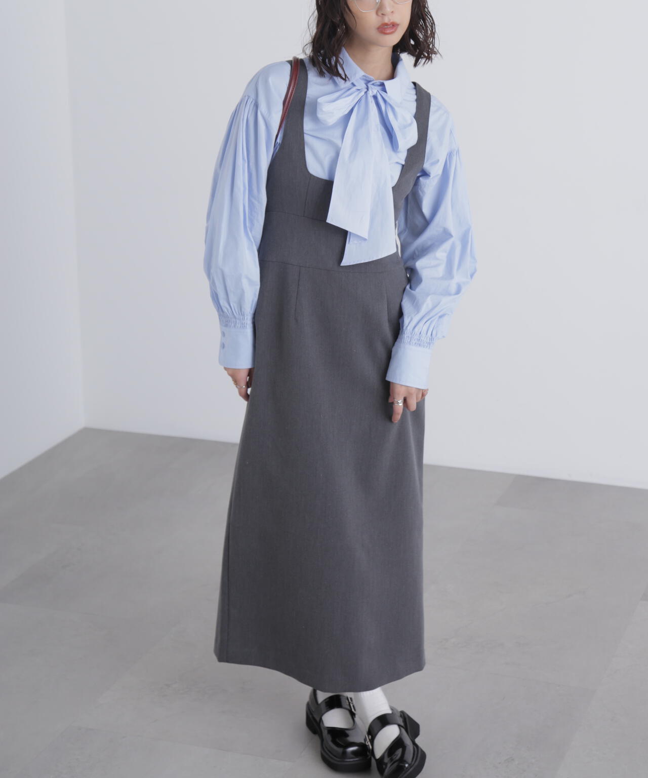 スクープネックマキシジャンパースカート