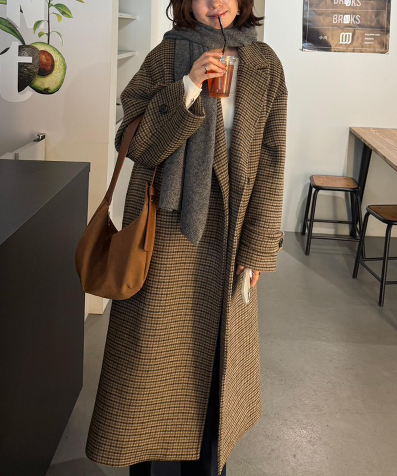 ルーズチェスターコート