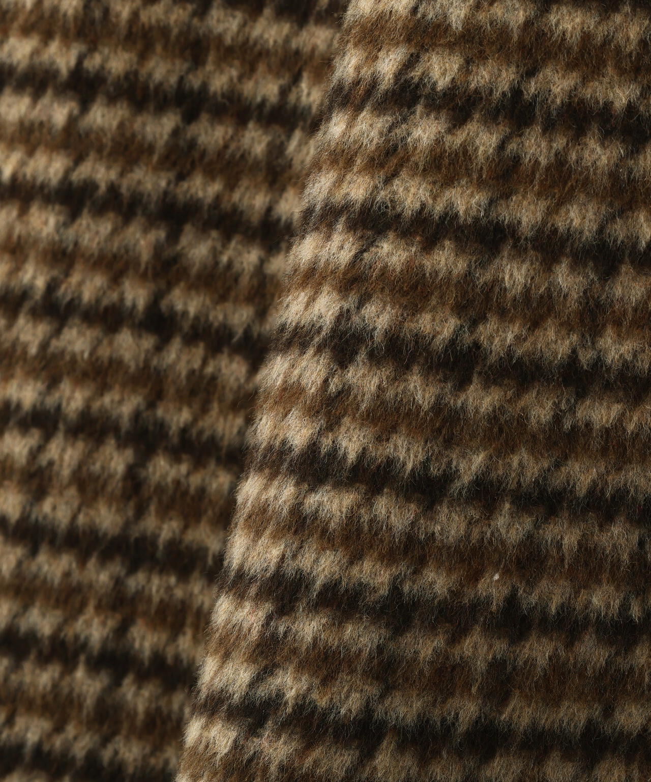 ルーズチェスターコート