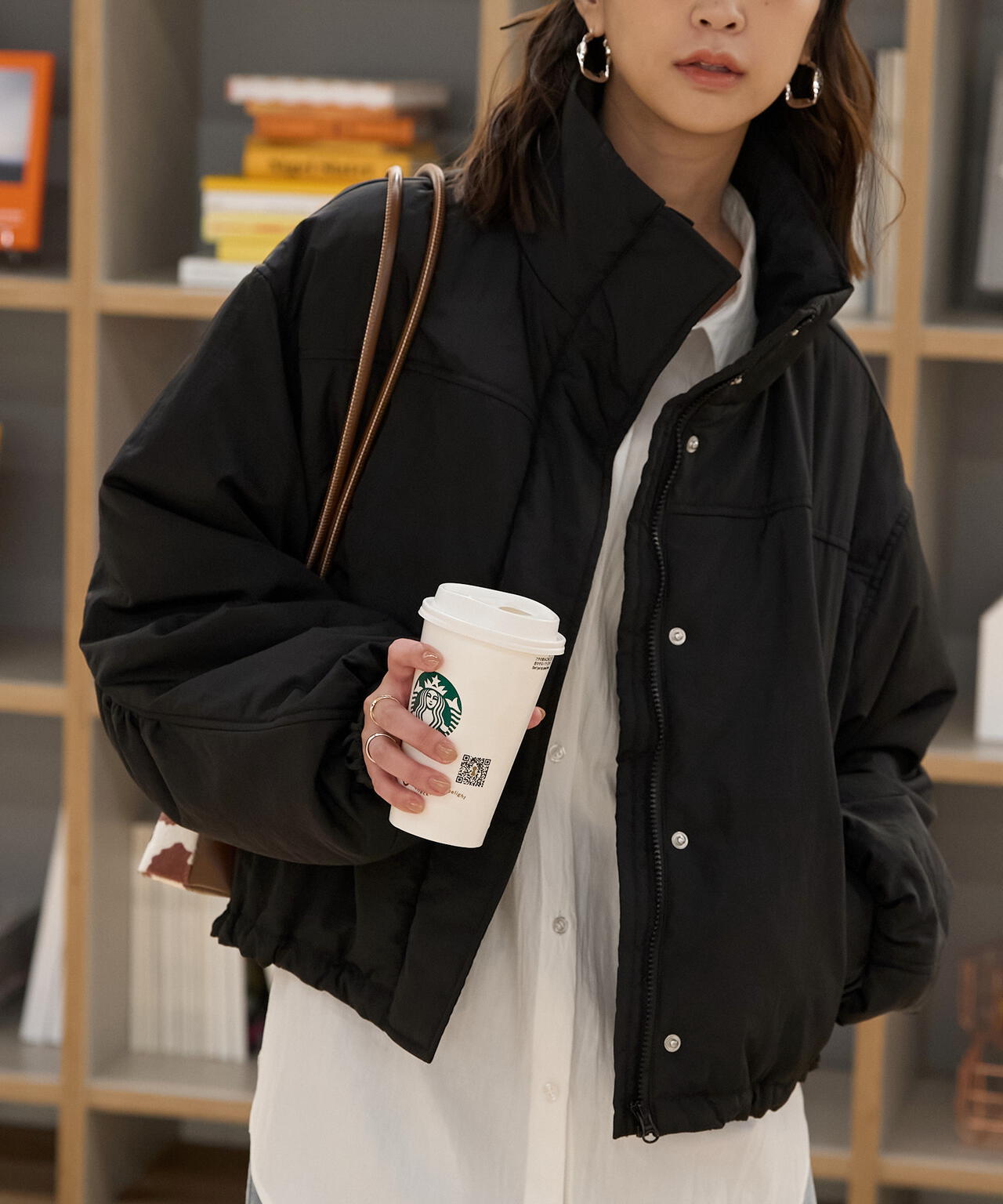 モンスターショートブルゾン