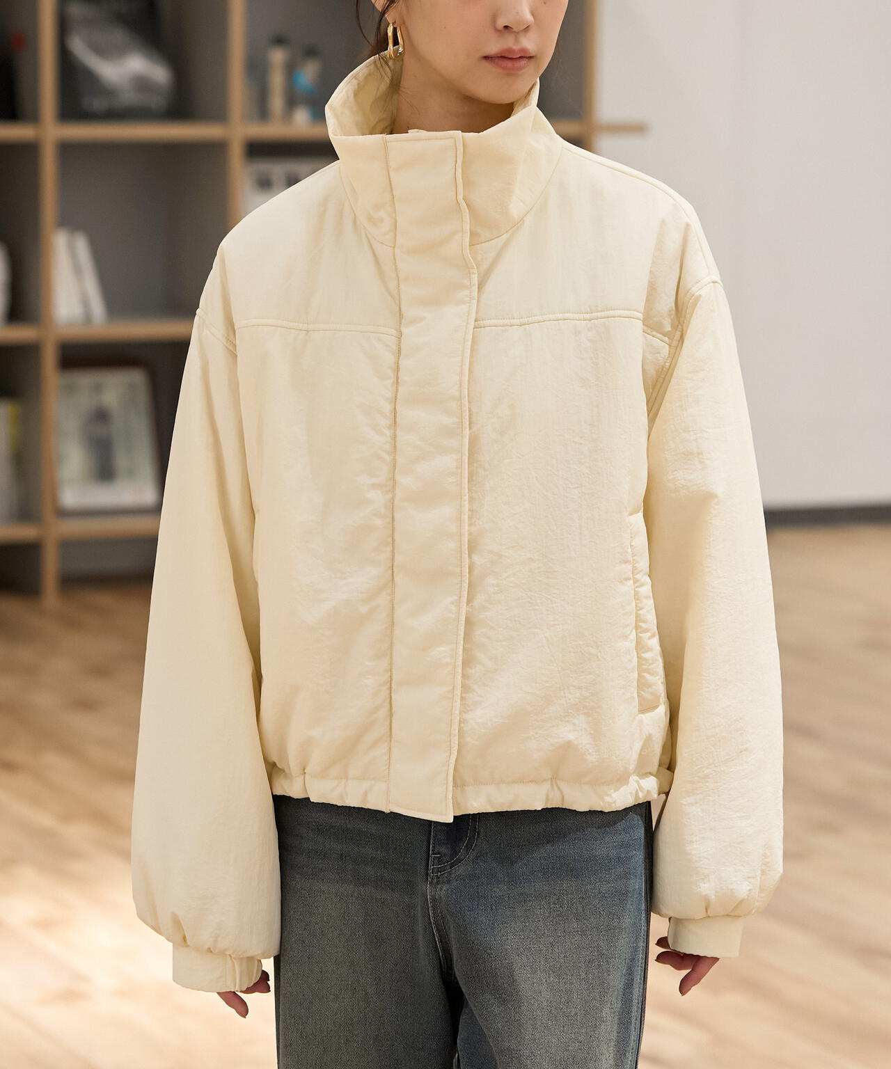 モンスターショートブルゾン