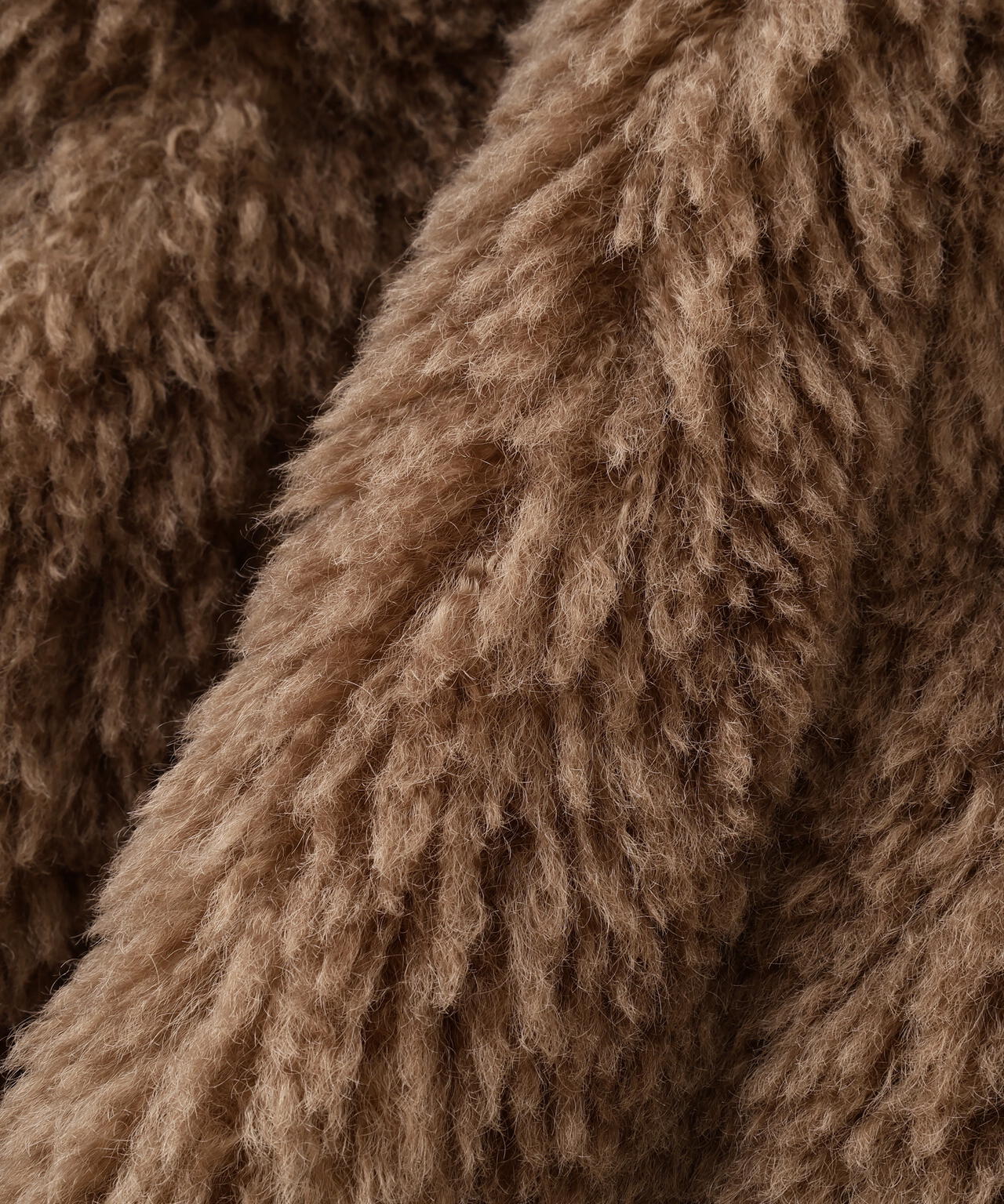 ファースタンドブルゾン