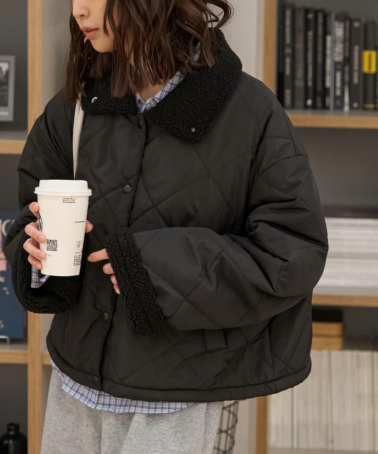 momomama　黒♪裏ボア♪フード付きキルティング♪コート♪新品♪お上品 セール】モンスターキルティングコート 裏ボアアウター（ダウン