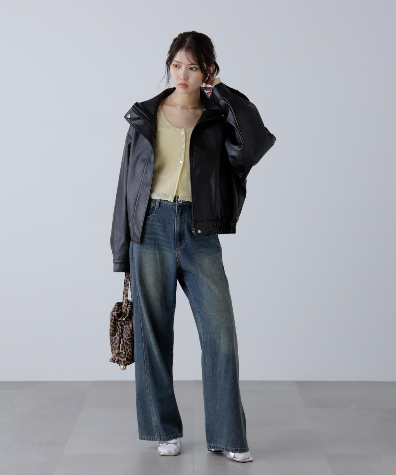 スタンド合皮ブルゾン