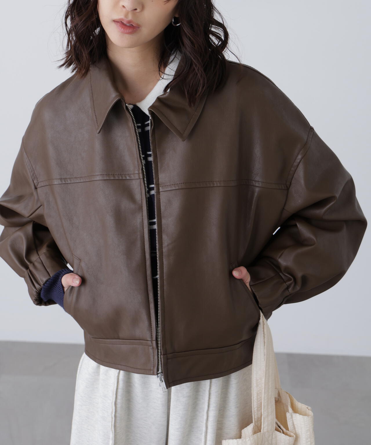 合皮ジップアップブルゾン