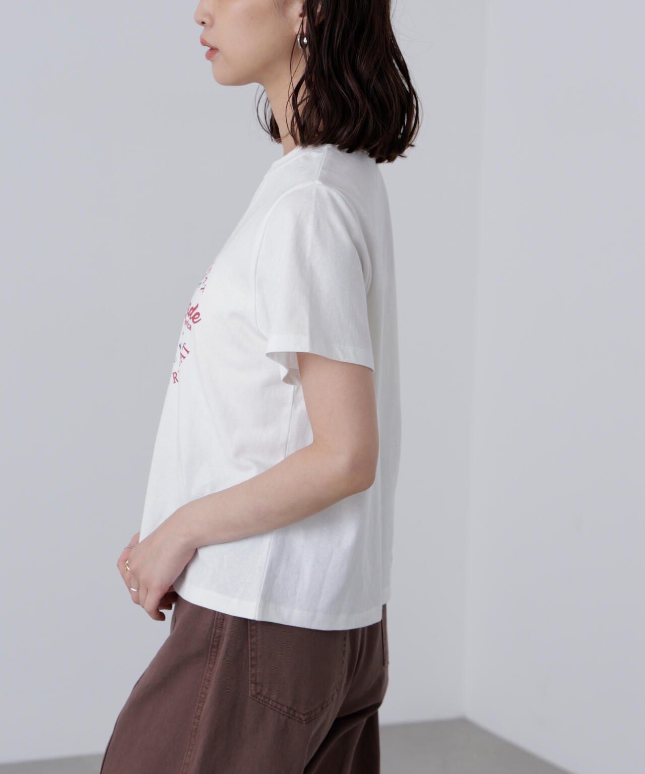 サークルロゴプリントTシャツ | FREE'S MART（フリーズマート