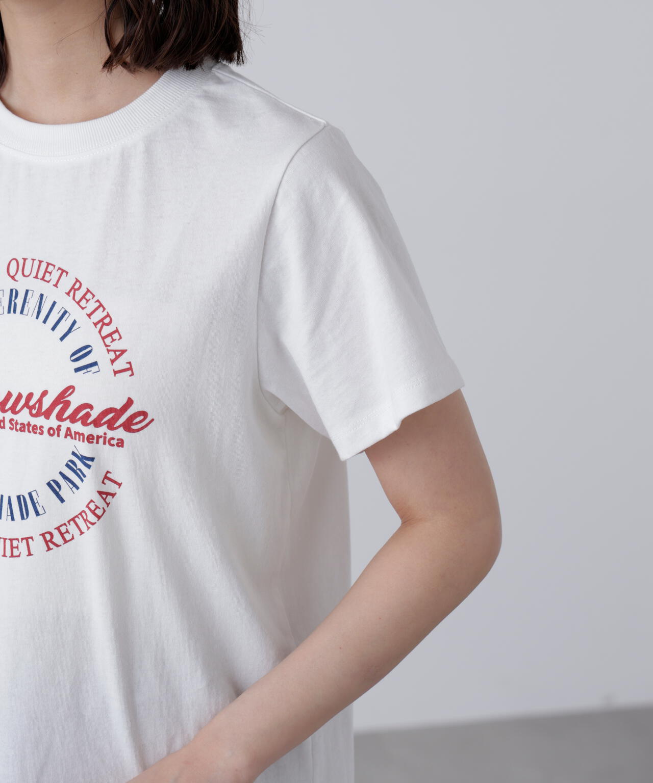 サークルロゴプリントTシャツ