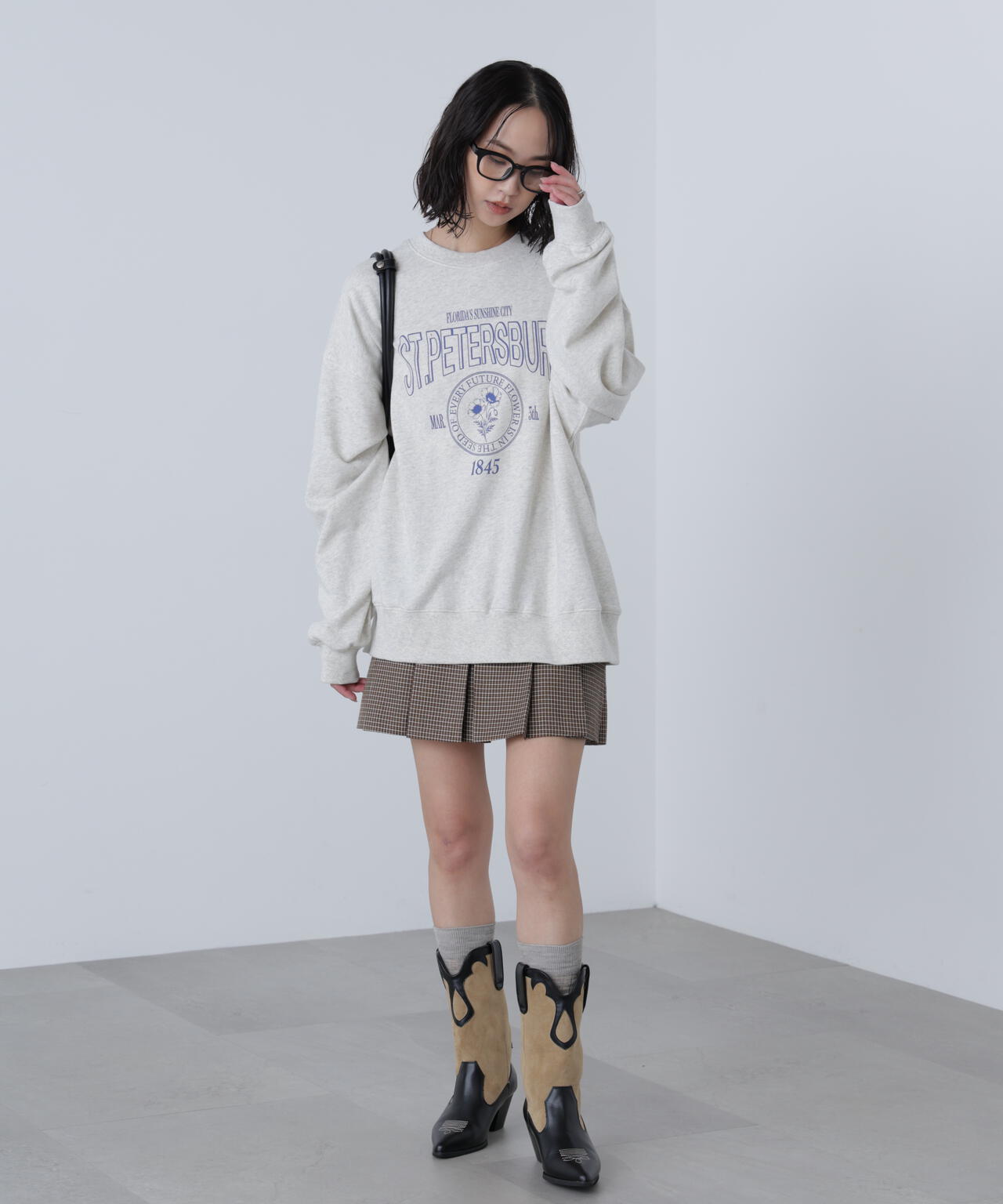 アソートカレッジロゴビッグスウェット | FREE'S MART（フリーズマート