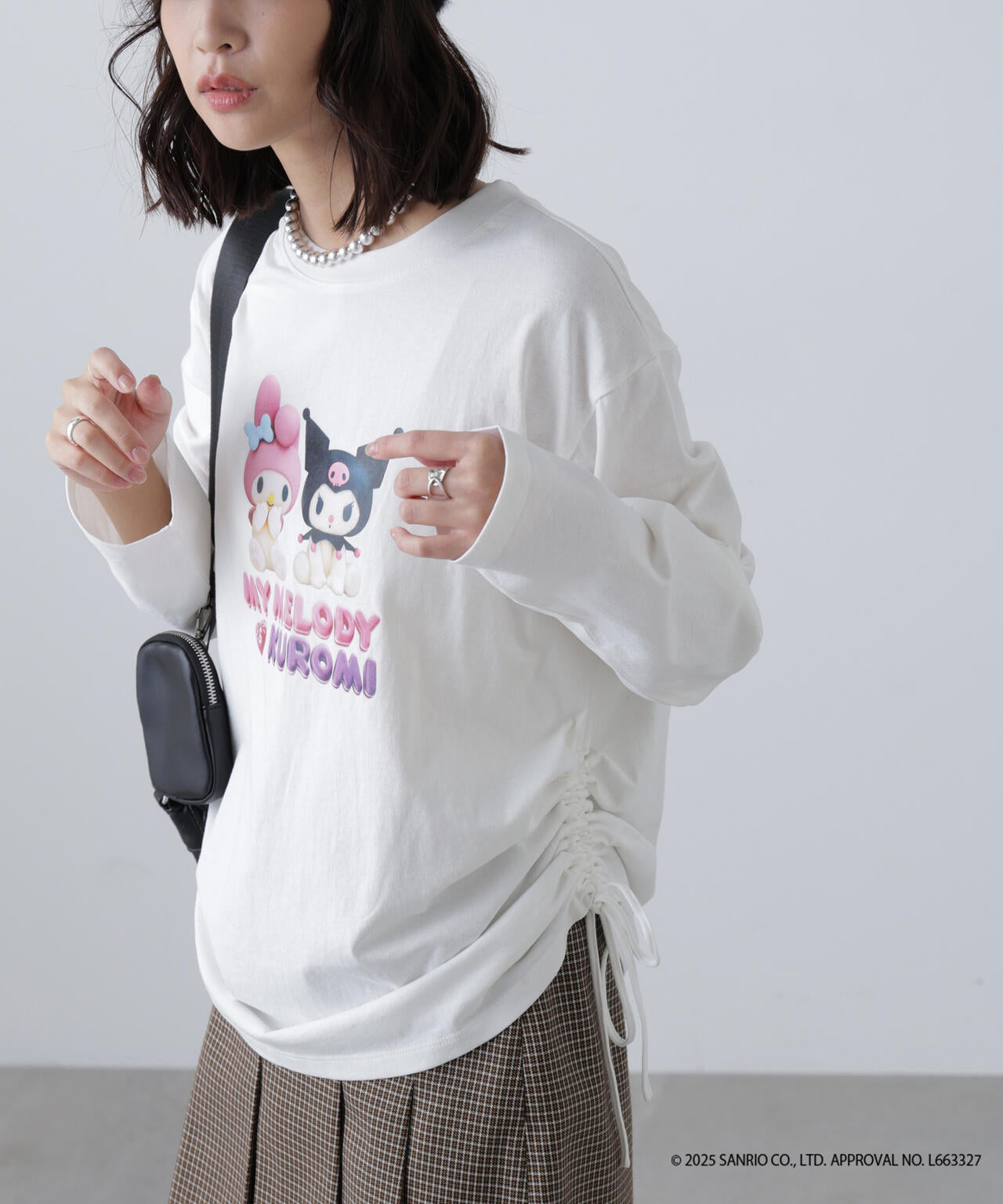 〈メロクロコラボ〉ロングTシャツ