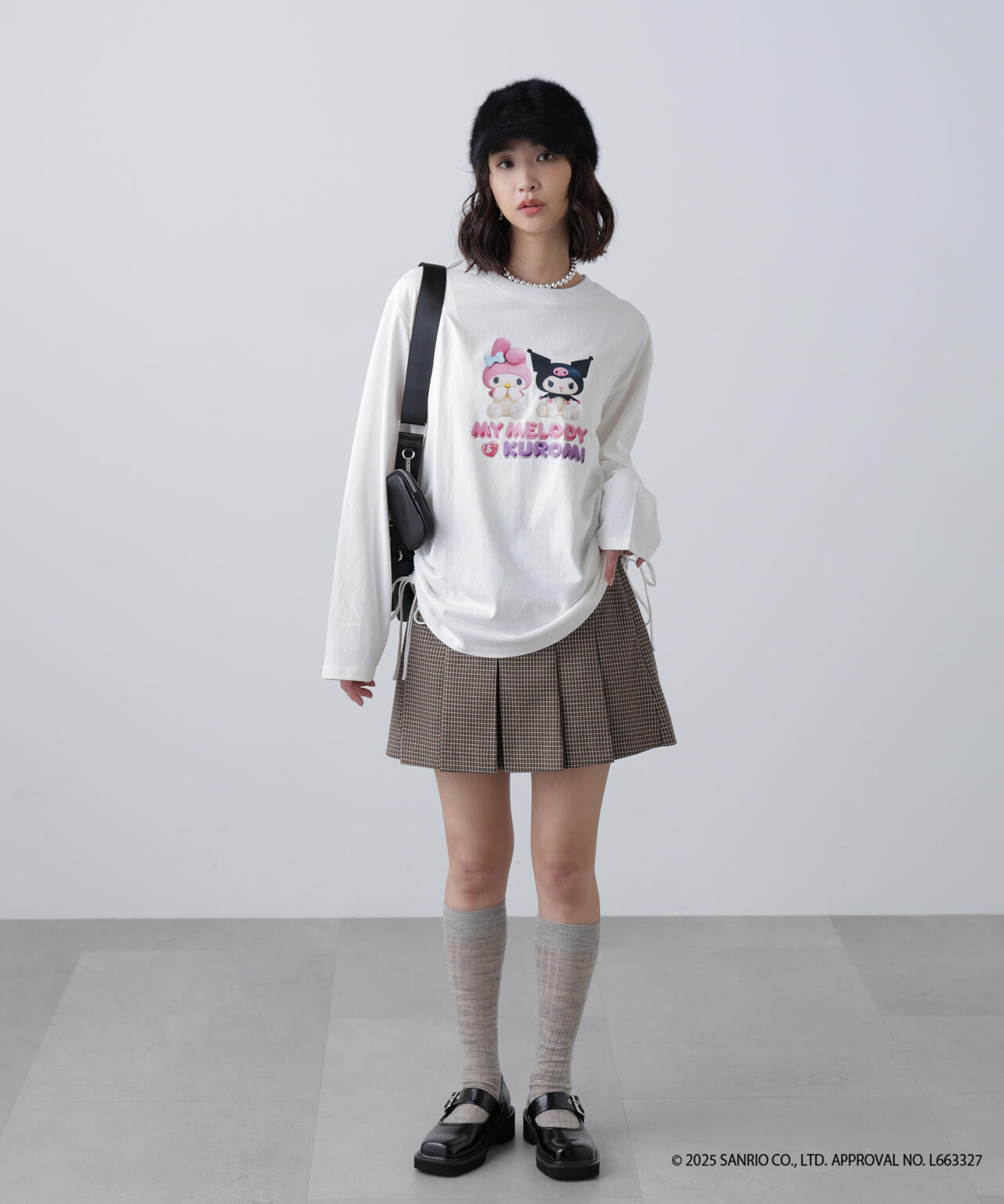 〈メロクロコラボ〉ロングTシャツ