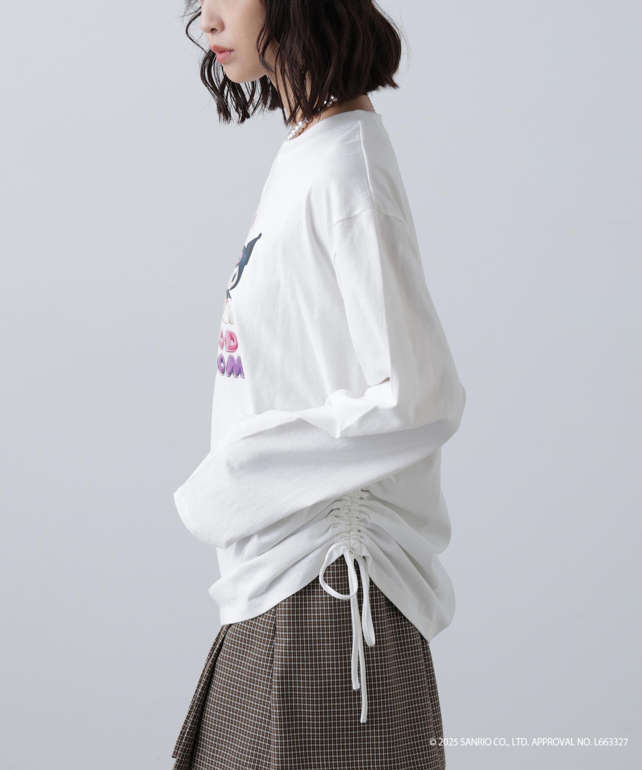 〈メロクロコラボ〉ロングTシャツ