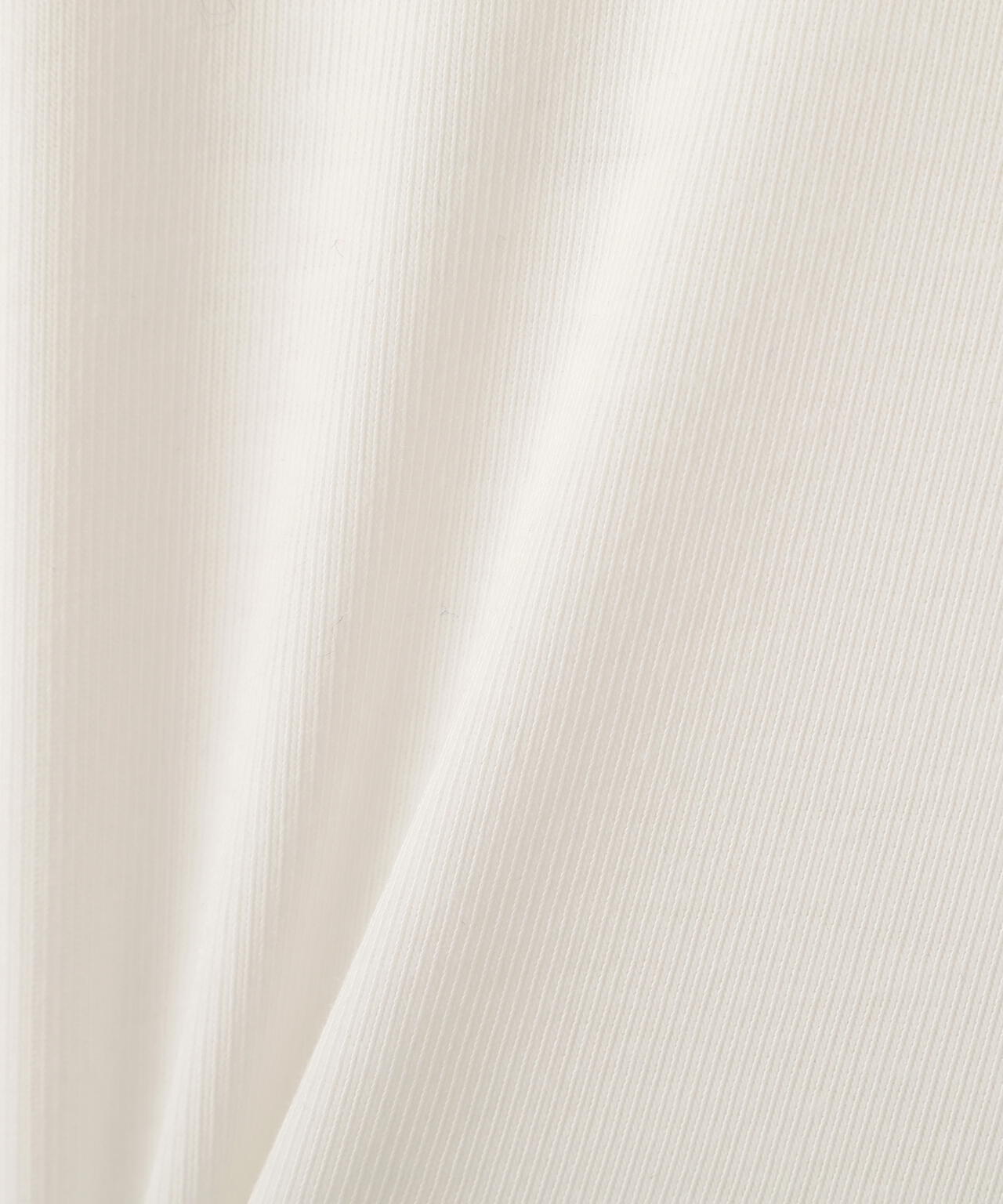 イレヘムチュールドッキングカットソー