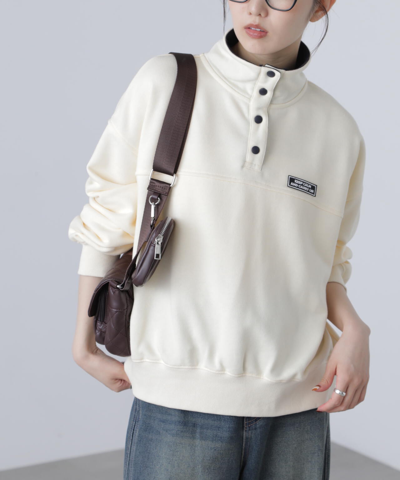 スタンドネックバイカラースウェット