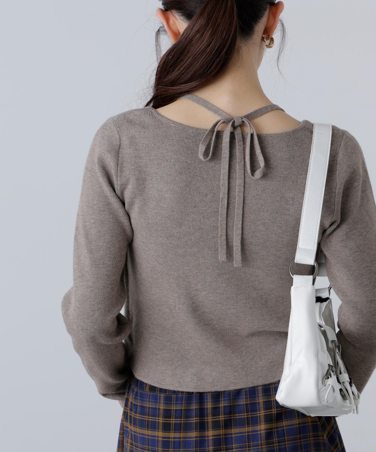 キャミレイヤードクルーネックニット