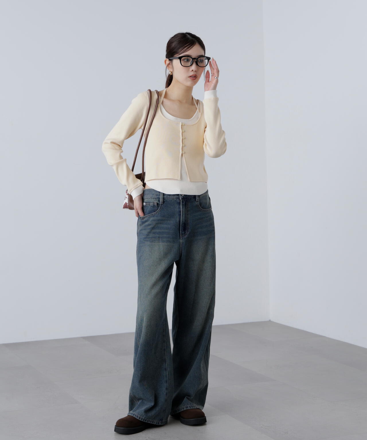 キャミレイヤードクルーネックニット