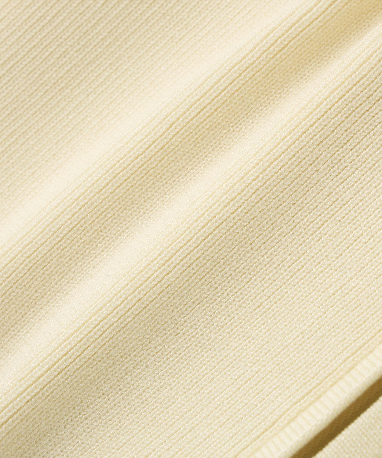 ジップアップオフショルダーリブニット