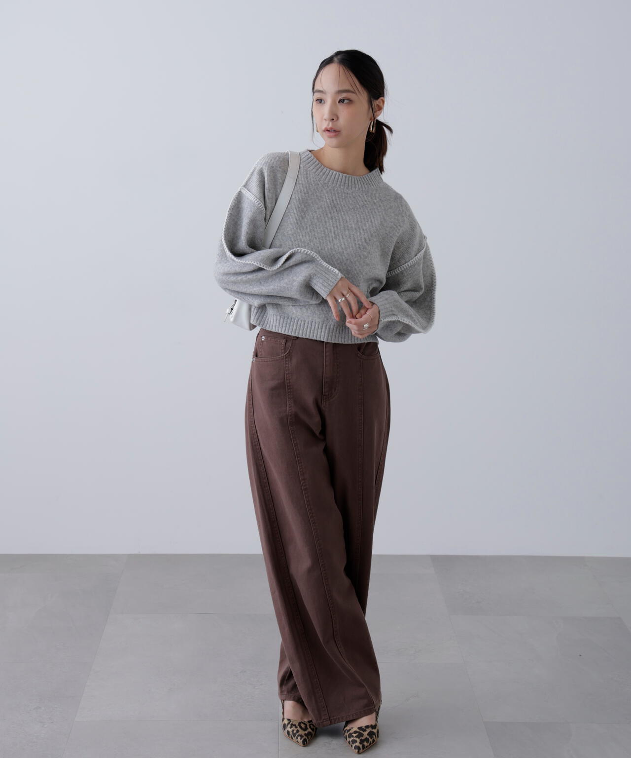 杢ストレッチ総針配色ステッチニット