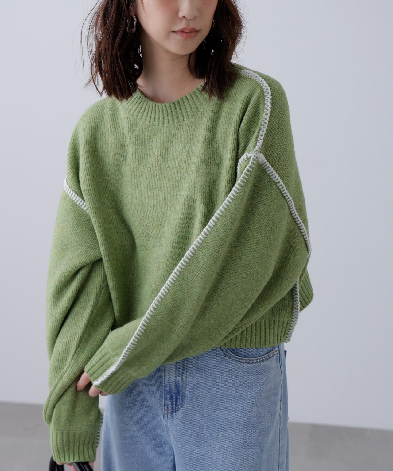 杢ストレッチ総針配色ステッチニット