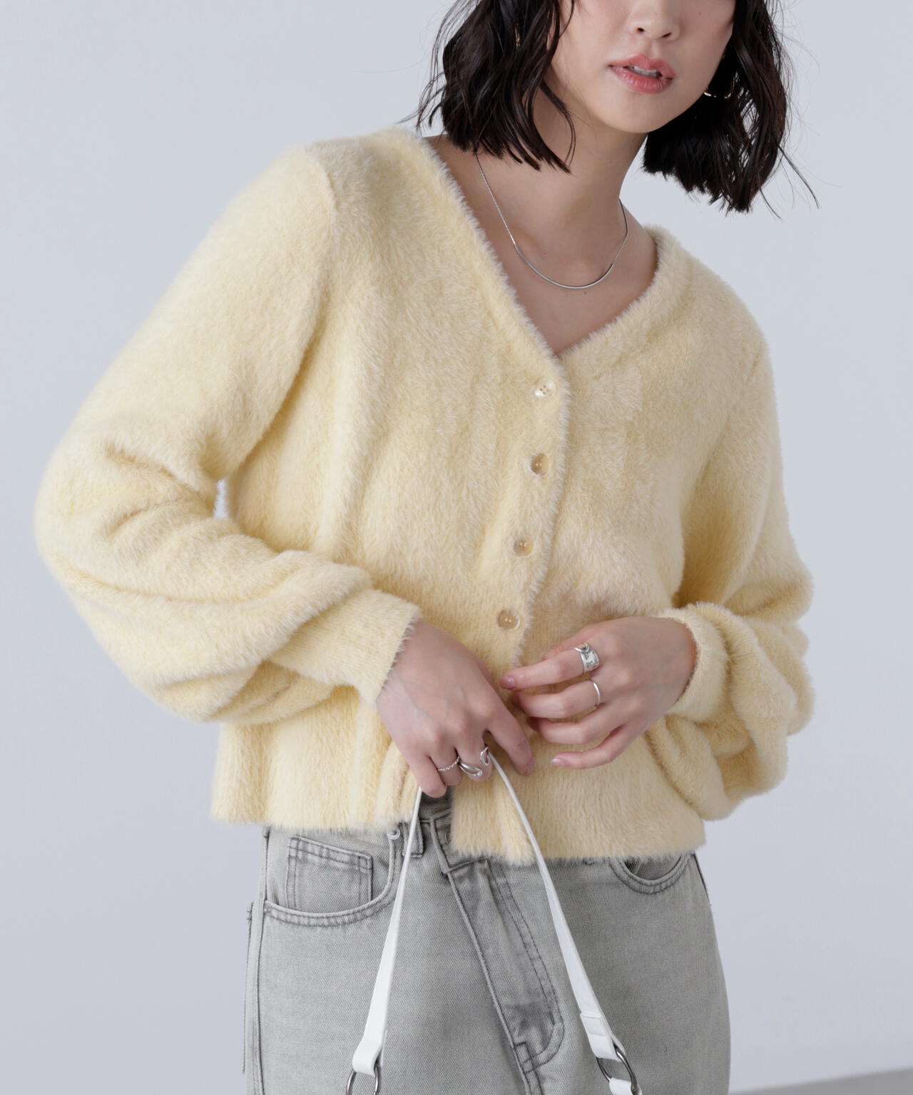 ショートシャギーペプラムニットカーディガン