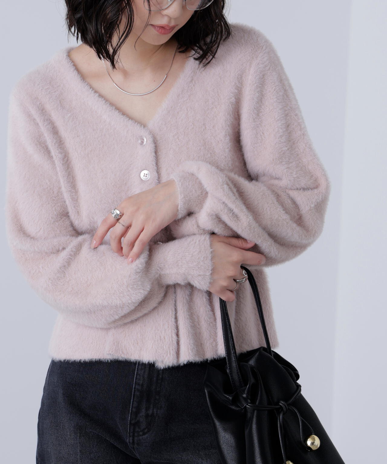 ショートシャギーペプラムニットカーディガン