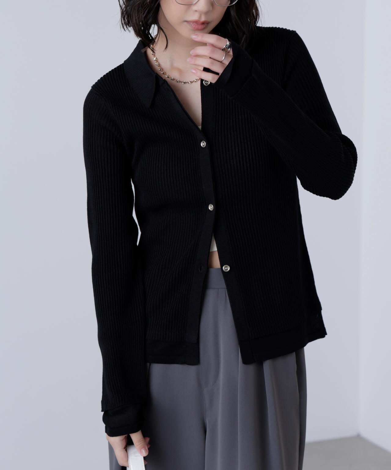 【MFM】金ボタン襟リブニット