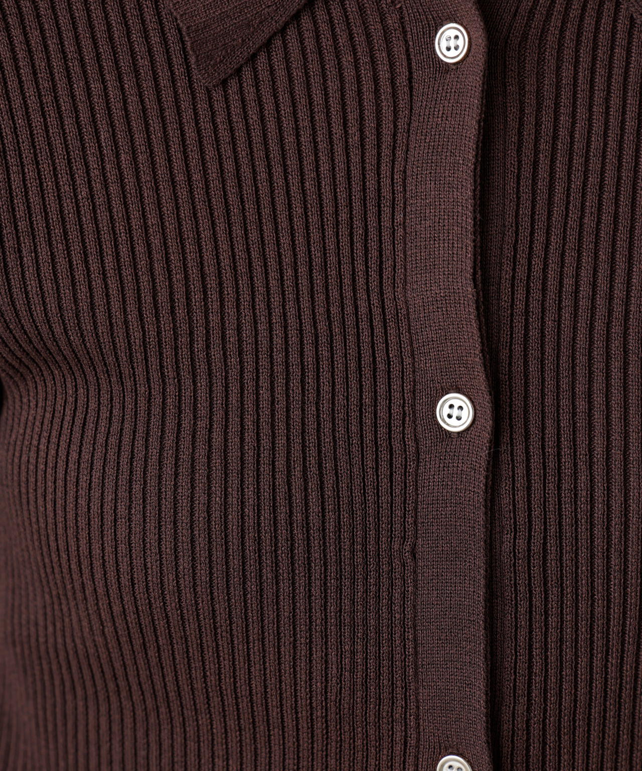 【MFM】金ボタン襟リブニット