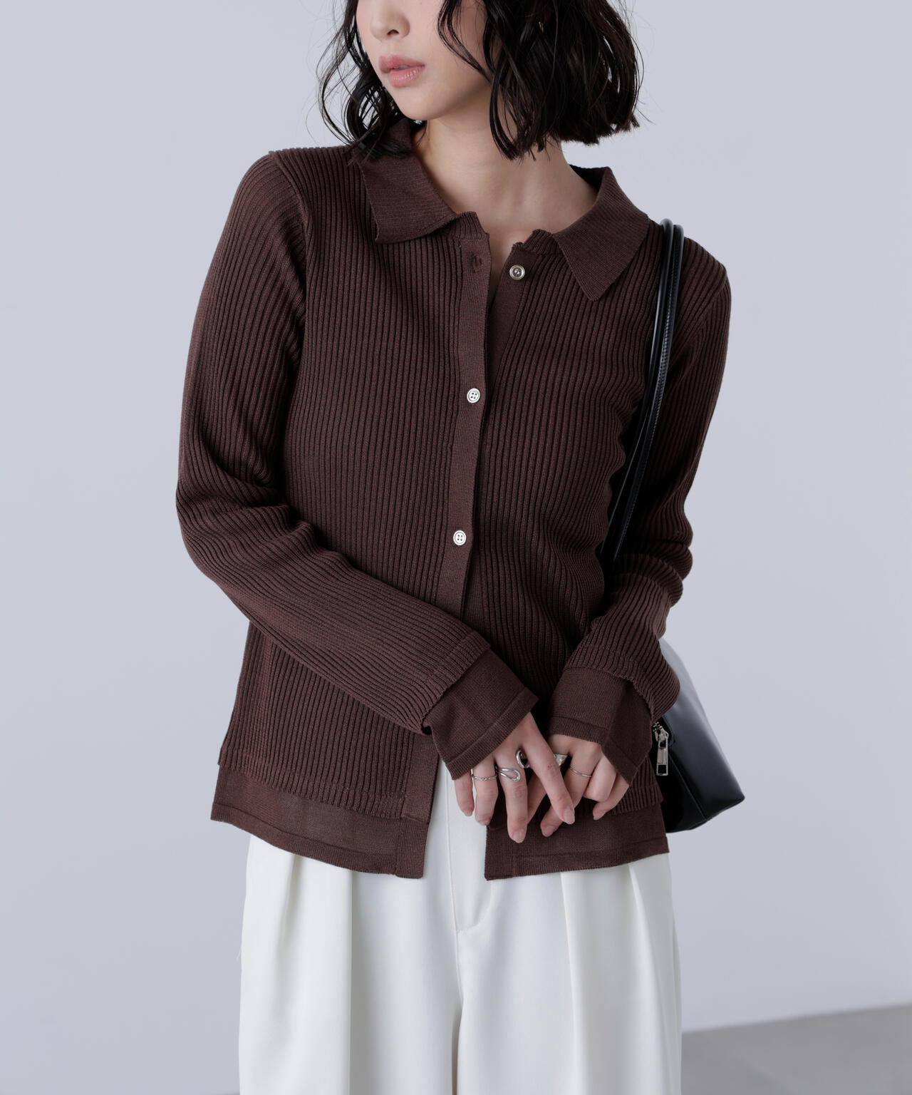 【MFM】金ボタン襟リブニット