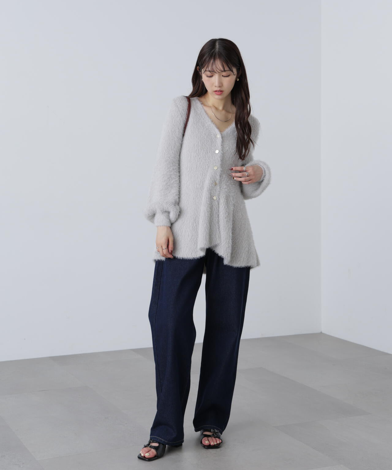 【MFM】ヘアリーペプラム金ボタンニットカーディガン