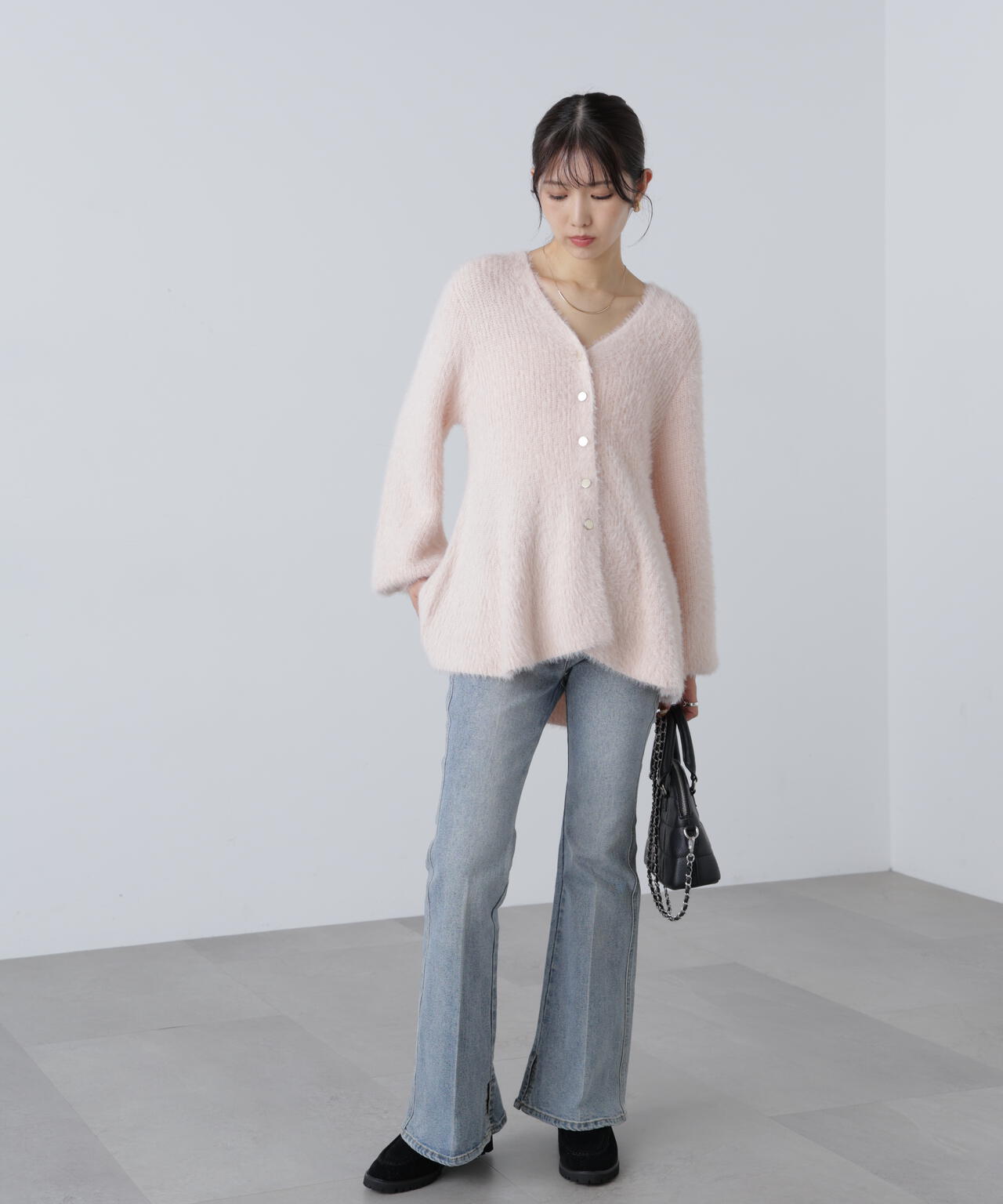 【MFM】ヘアリーペプラム金ボタンニットカーディガン