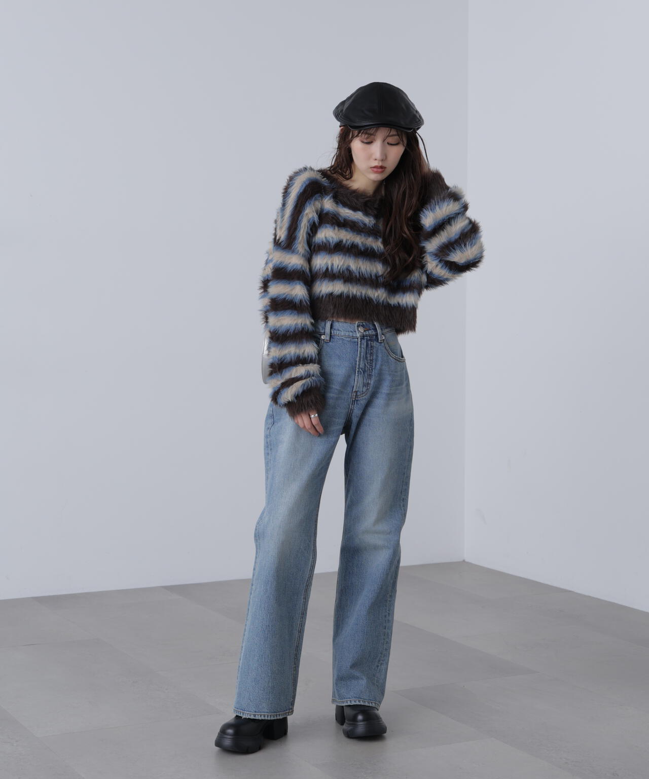 シャギーボーダークロップドニット