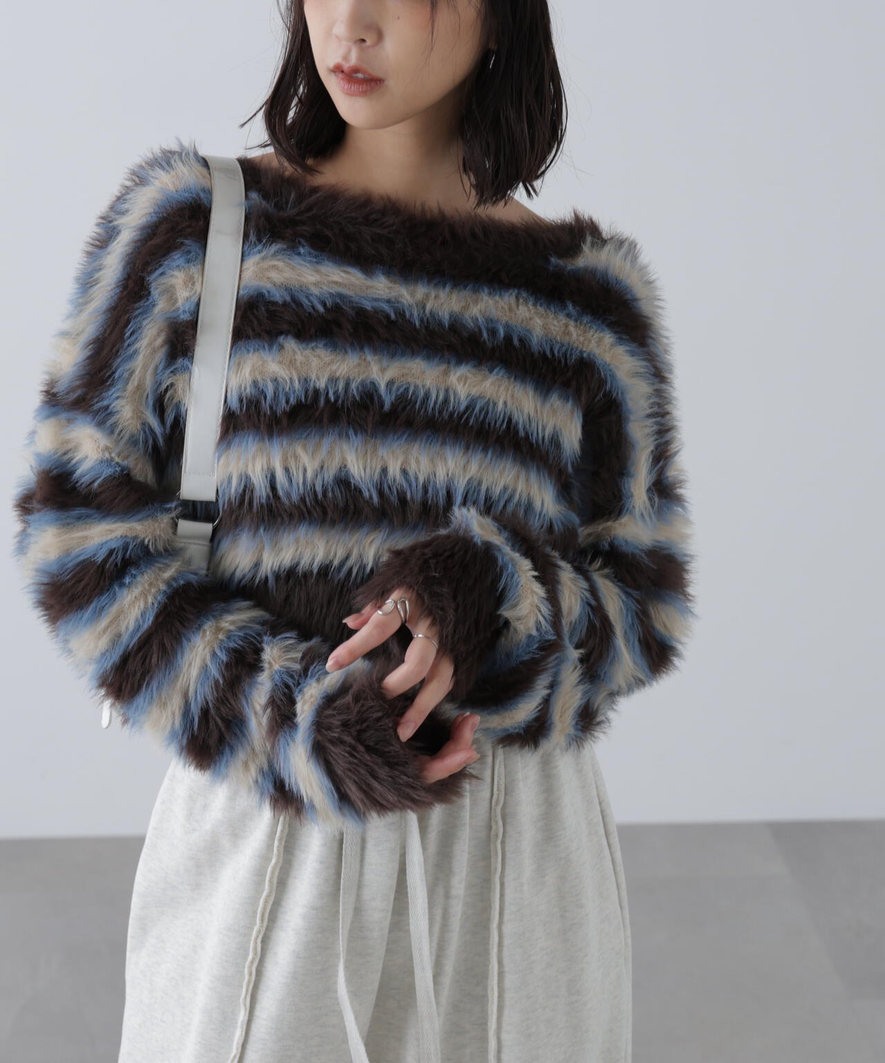 シャギーボーダークロップドニット