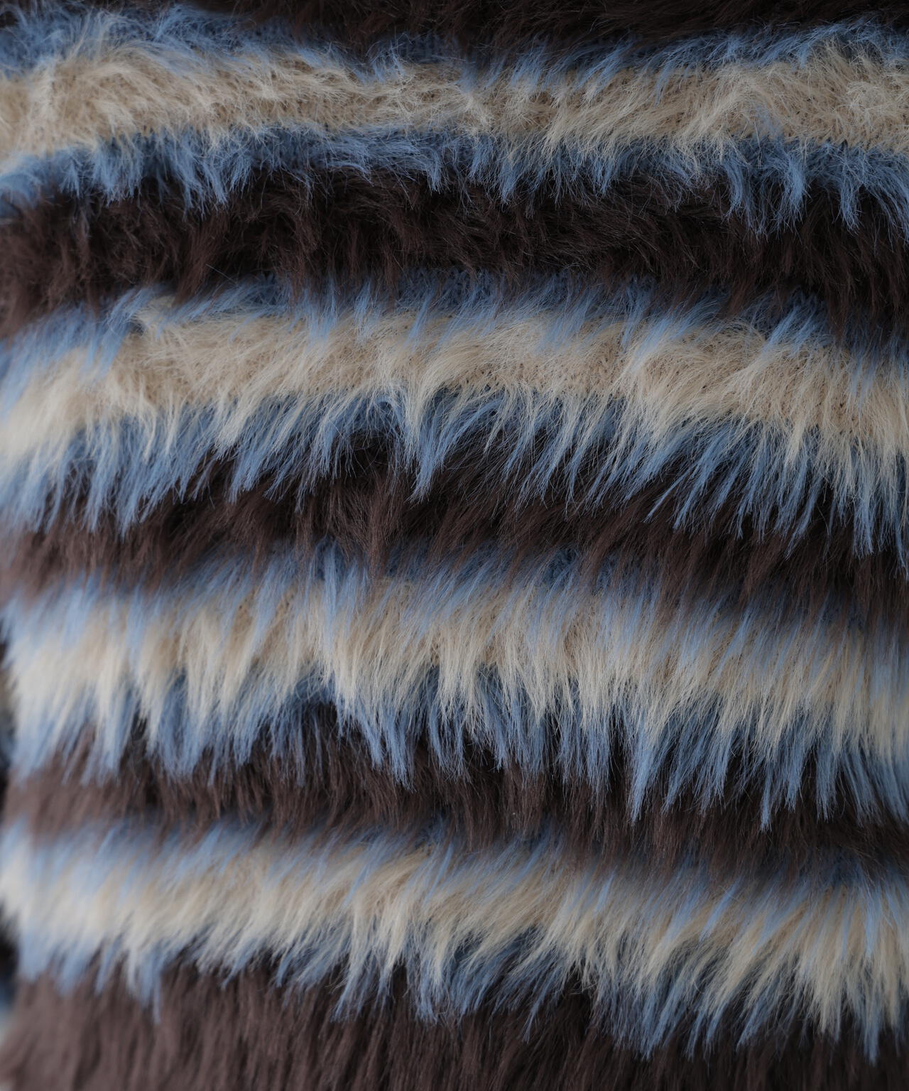 シャギーボーダークロップドニット