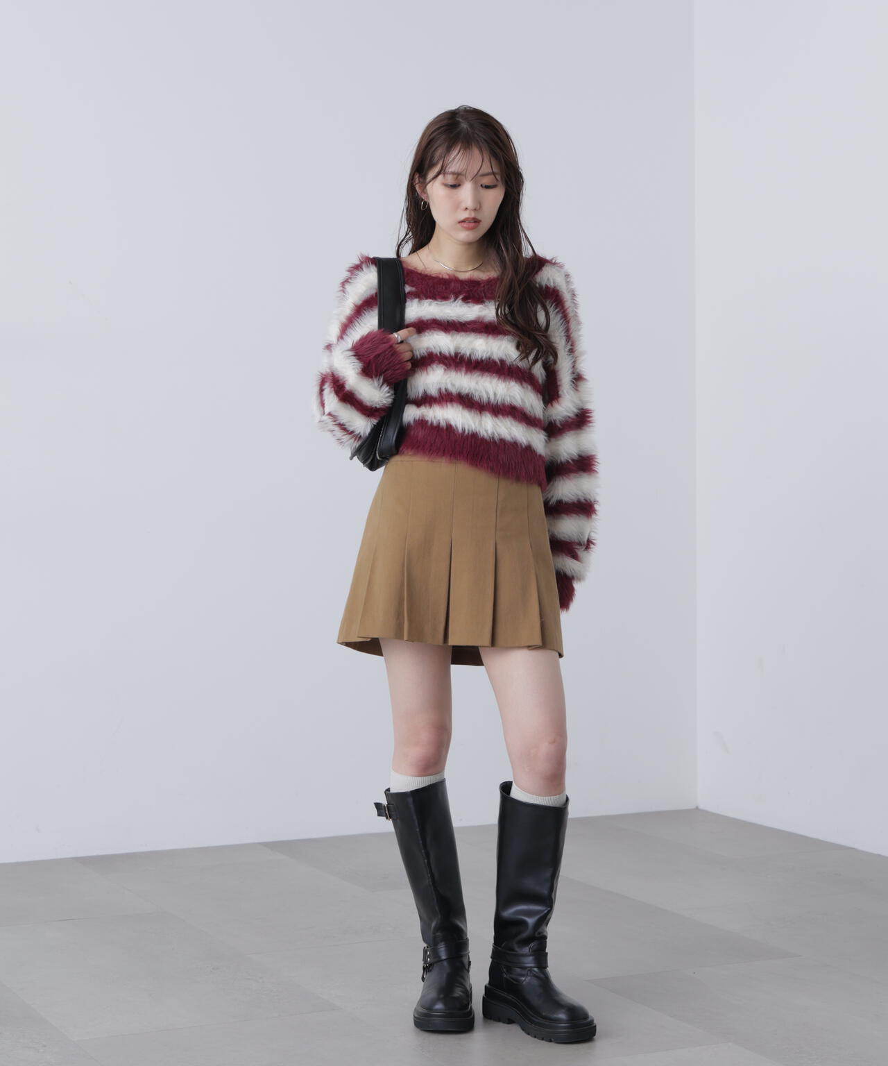 シャギーボーダークロップドニット