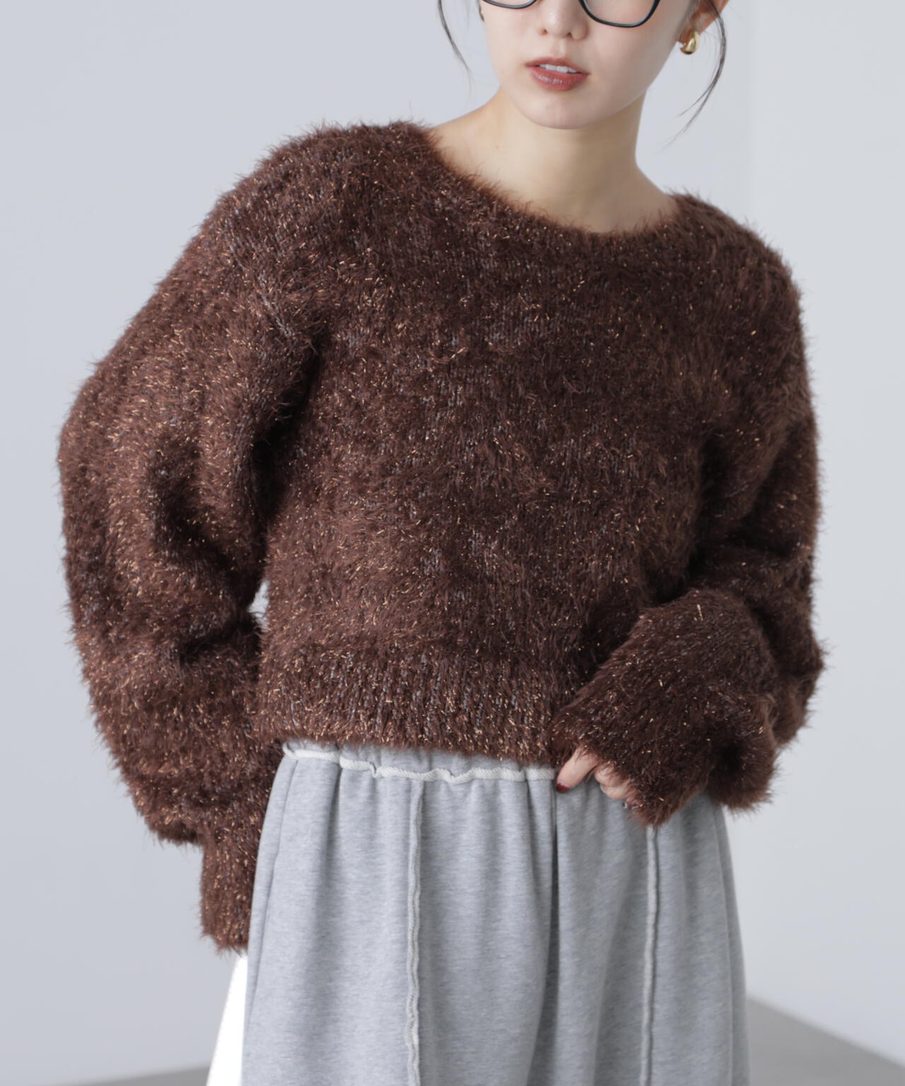 ラメフェザープルオーバーニット