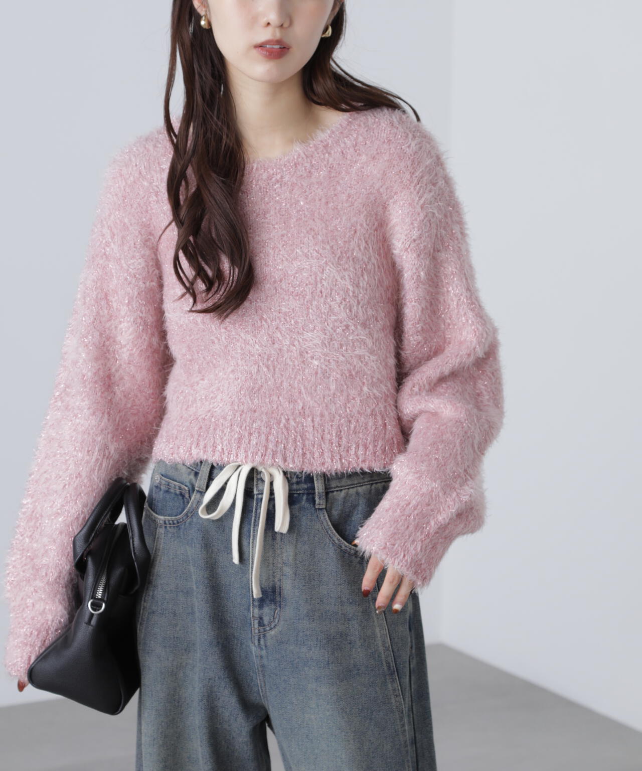 ラメフェザープルオーバーニット