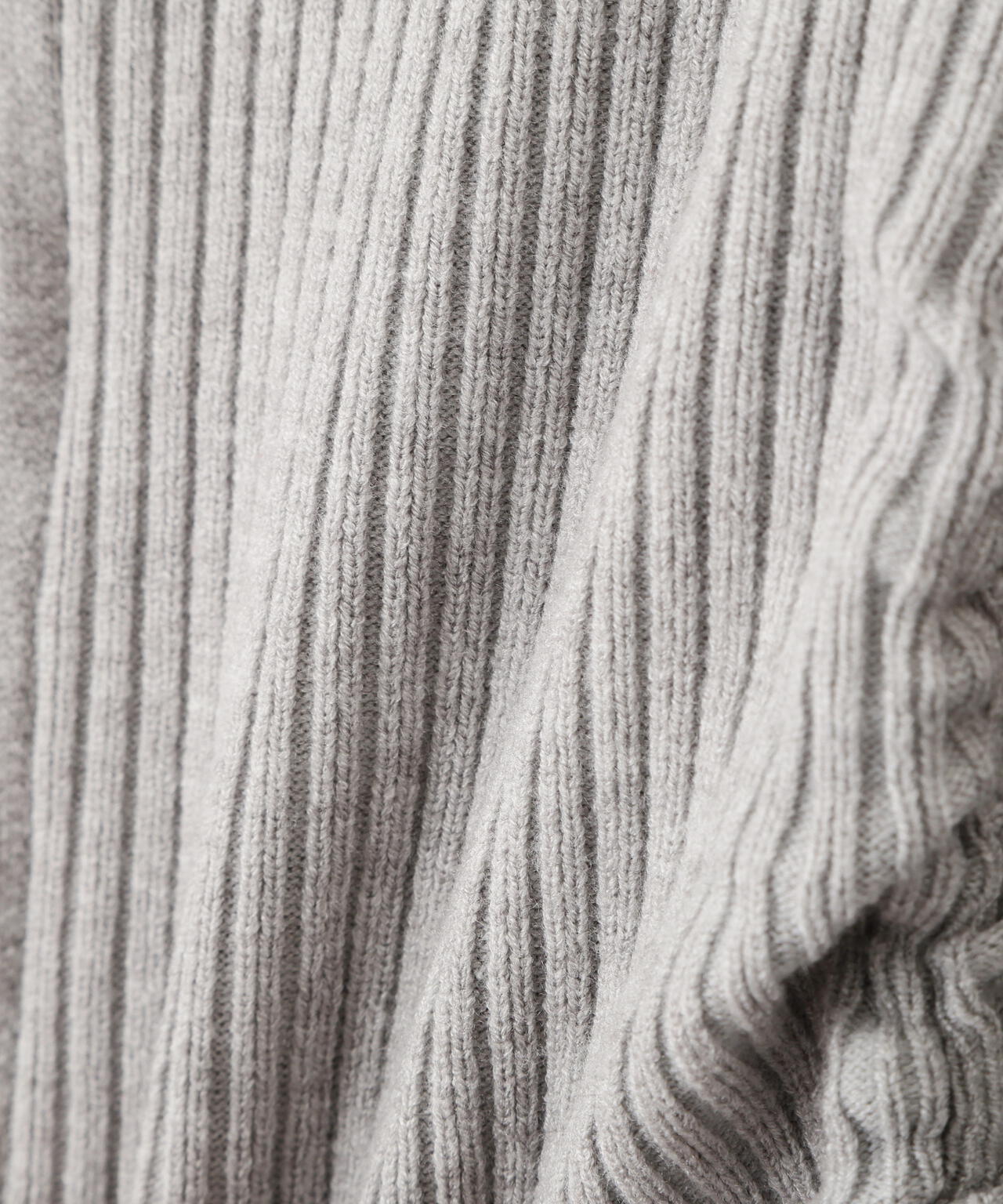 フロントジップリブ衿オフショルニット | FREE'S MART（フリーズマート