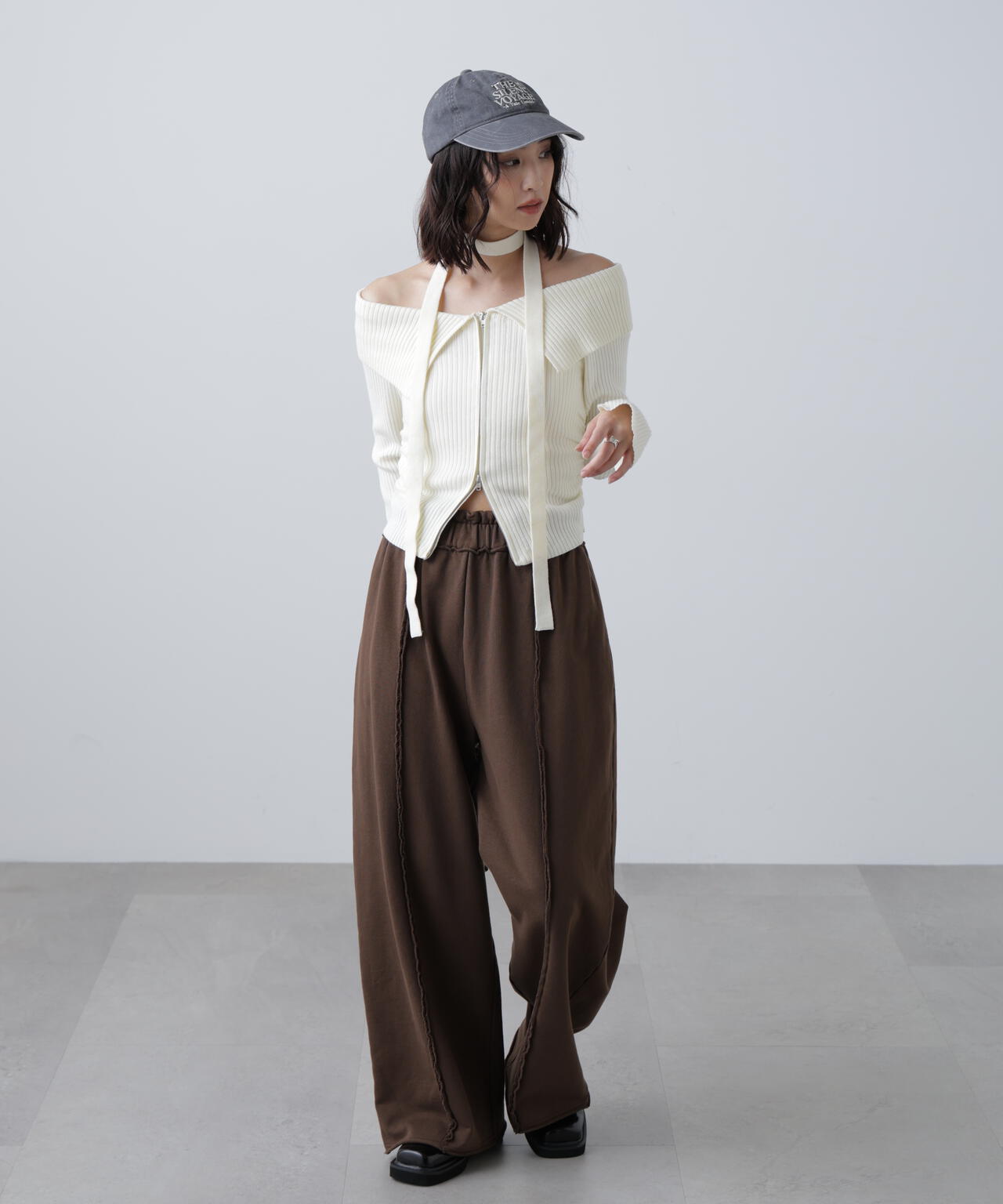 フロントジップリブ衿オフショルニット | FREE'S MART（フリーズマート