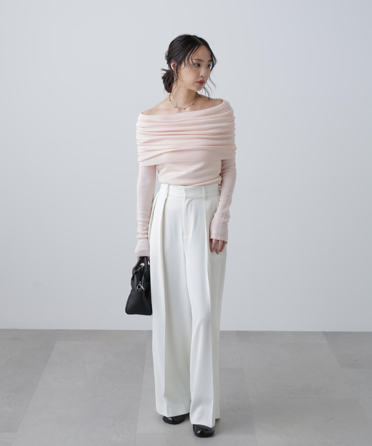 【RIO企画】袖口ボタンオフショルニット〈MFM〉