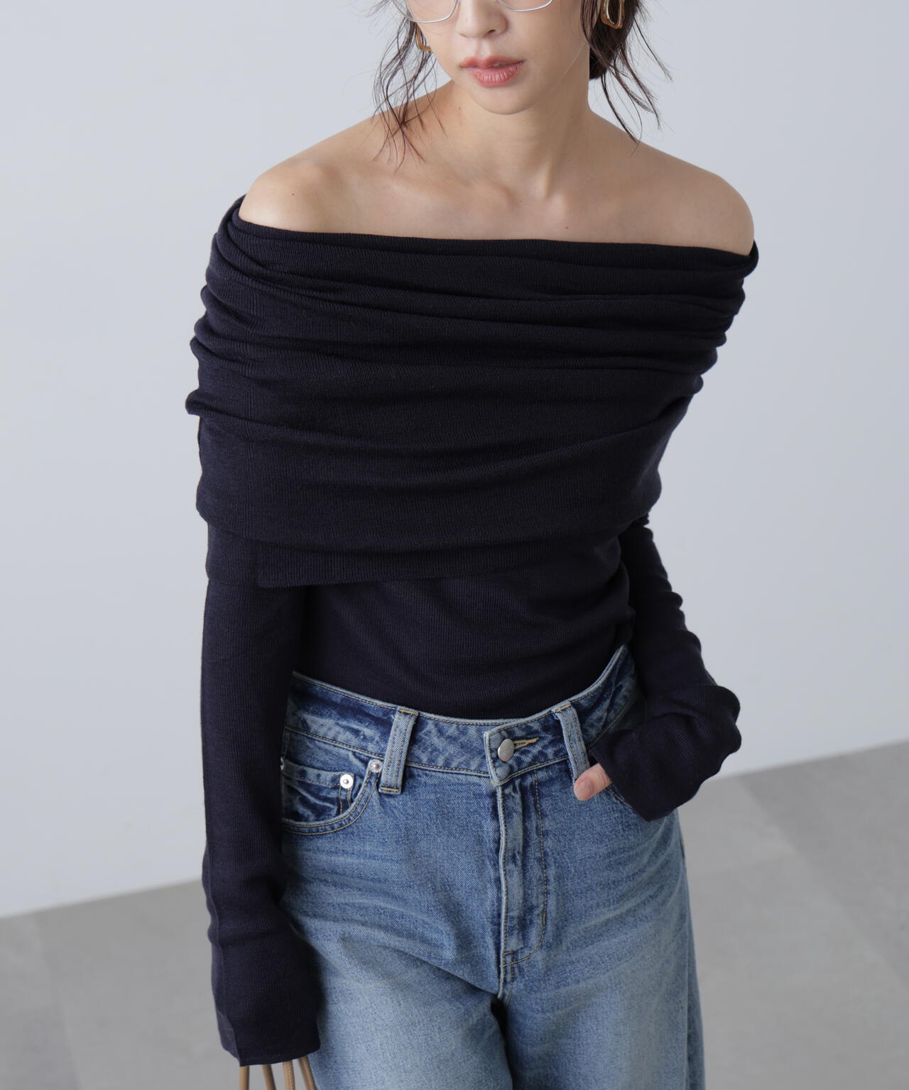 【RIO企画】袖口ボタンオフショルニット〈MFM〉