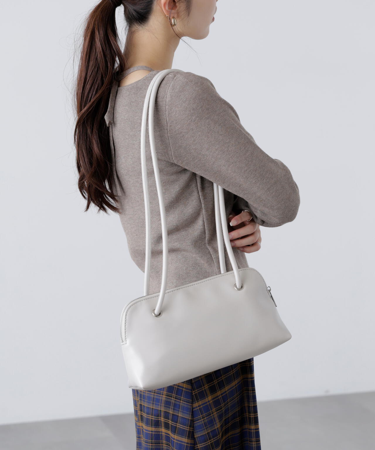 ロングショルダー横長バッグ