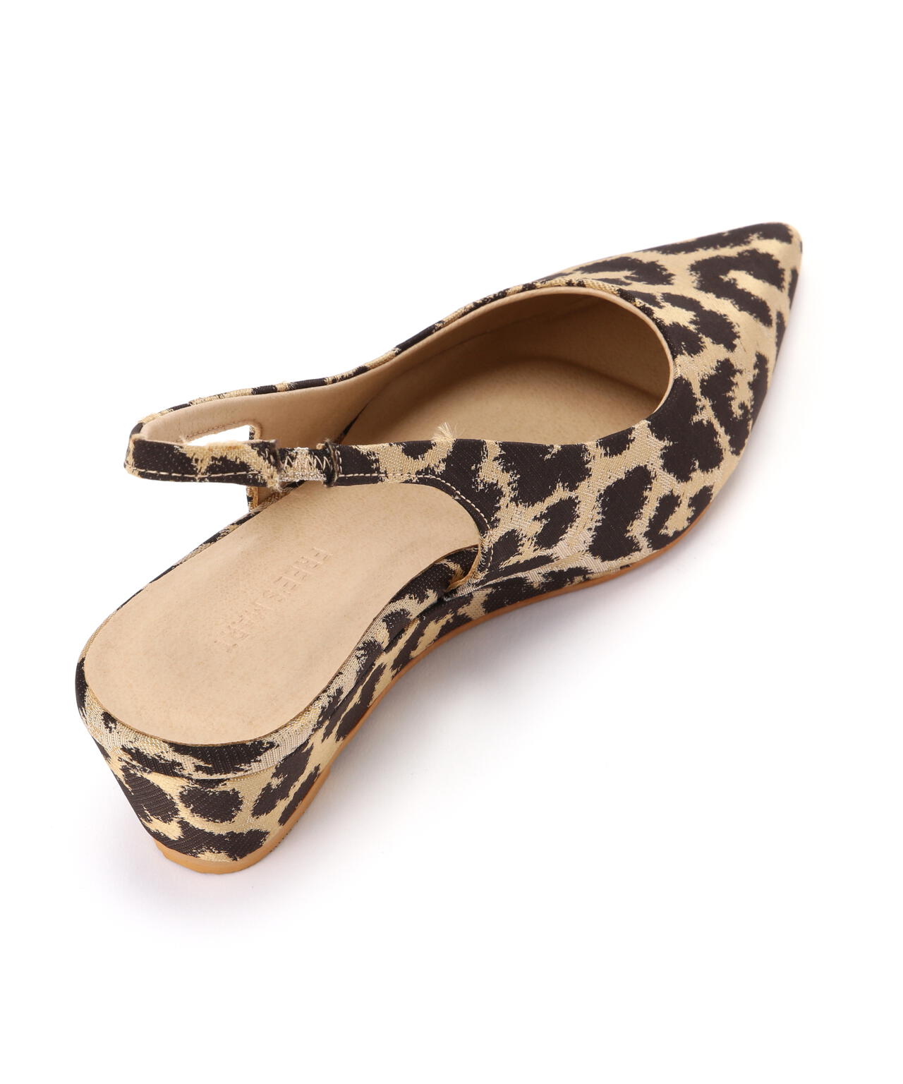 ローウェッジパンプス